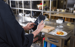 Tecnologias disruptivas no food service: inovação e competitividade na indústria 4.0